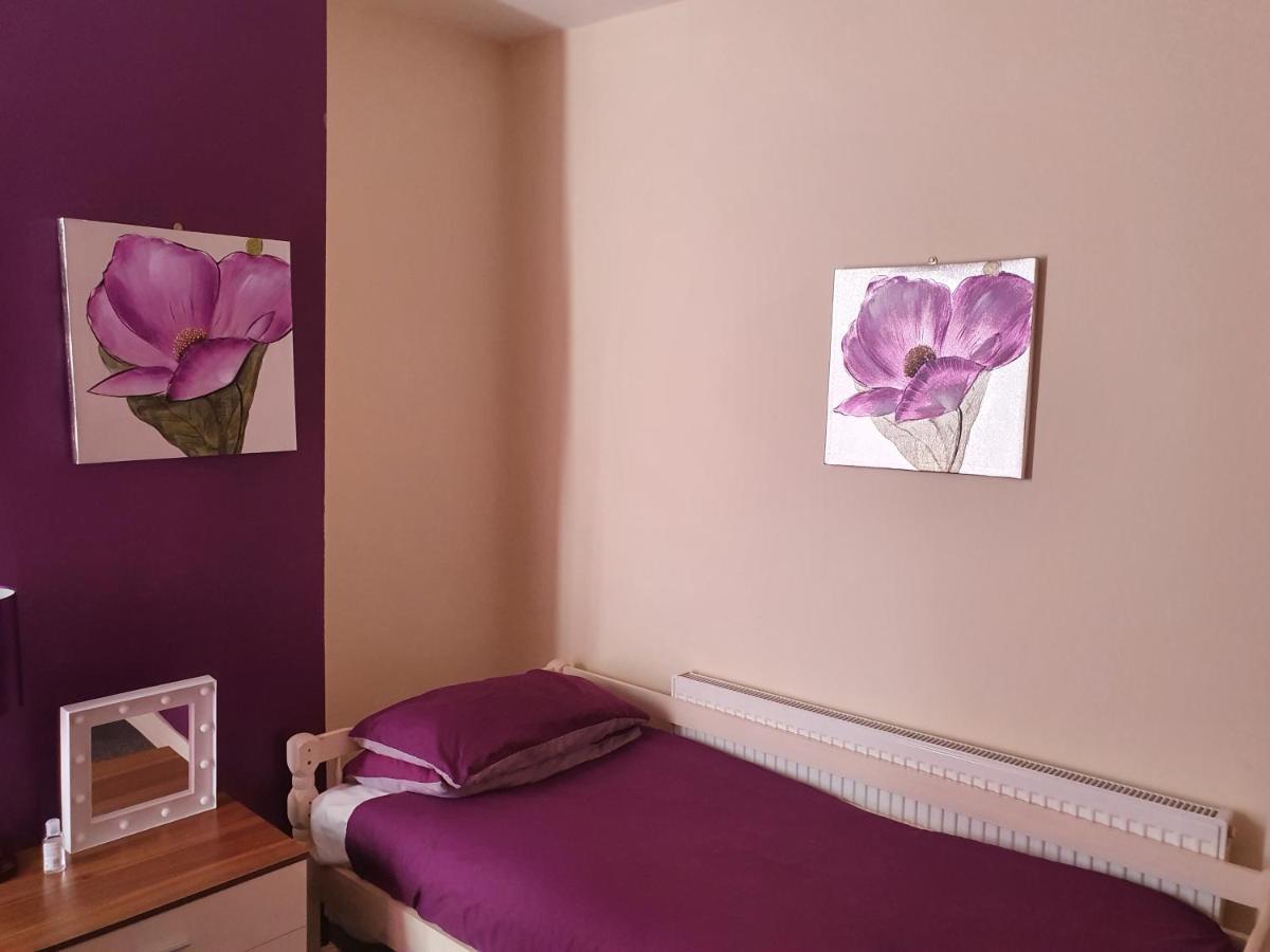 12 Person 6 Bedroom Self Catering House Liverpool Exteriér fotografie